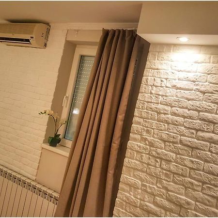Apartment Cherry Queen เบลเกรด ภายนอก รูปภาพ
